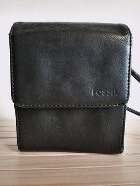 FOSSIL Vintage Genuine Leather Crossbody Bag Purse Organizer Wallet 1960’s